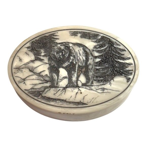 Carved Bear Jewelry Oval Poly Resin Trinket Box With Bear & Forest Engraving VTG - Picture 1 of 8